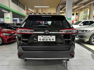 Toyota Wildlander 2024, 25000 км, за 105000 CNY