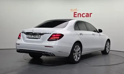 Mercedes-Benz E-Class 2017, 193522 км, за 16300000 KRW