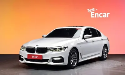 BMW 5-Series · 2018 год