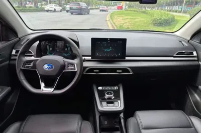 BYD e2 2019, 39300 км, за 52846.21 CNY - фото 17