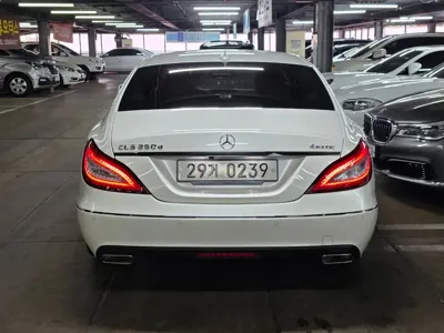 Mercedes-Benz CLS-Class 2016, 104887 км, за 15900000 KRW