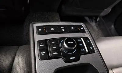Genesis G80 2018, 153674 км, за 16990000 KRW - фото 19