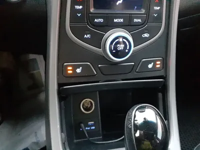 Hyundai Avante 2014, 183596 км, за 4000000 KRW - фото 12