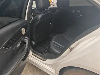 Mercedes-Benz C-Class 2017, 130000 км, за 97800 CNY - фото 12