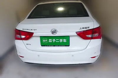 Buick GT 2015, 60400 км, за 33791.61 CNY
