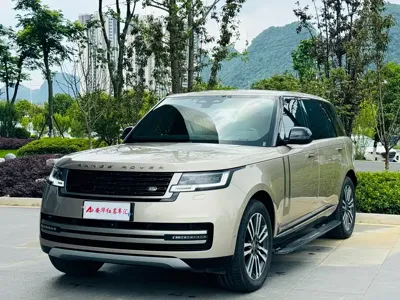 Land Rover Range Rover · 2023 год