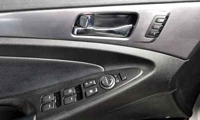 Hyundai Sonata 2012, 119261 км, за 5600000 KRW - фото 18