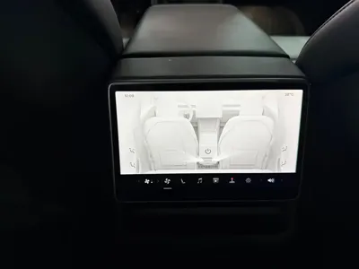 Tesla Model 3 2025, 12000 км, за 158000 CNY - фото 11