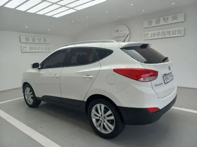Hyundai Tucson 2011, 131310 км, за 4900000 KRW