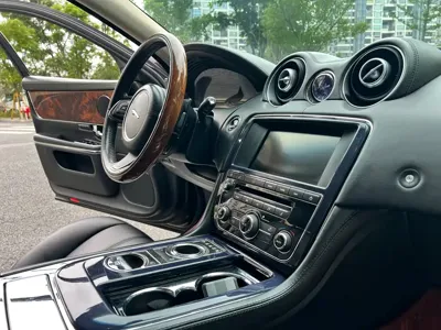 Jaguar XJ 2012, 130000 км, за 48800 CNY - фото 12