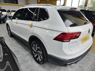 Volkswagen Tiguan L 2024, 21400 км, за 113000 CNY - фото 5