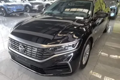 Volkswagen Passat New Energy · 2025 год