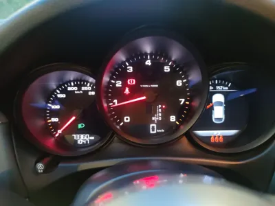 Porsche Macan 2018, 73300 км, за 195687.16 CNY - фото 12