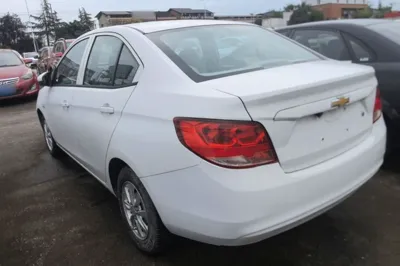 Chevrolet Sail 2015, 88100 км, за 27803.69 CNY