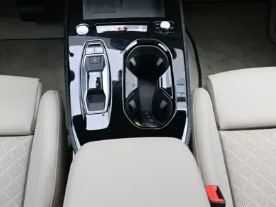 Audi 奥迪A5L 2025, 3000 км, за 218800 CNY - фото 8