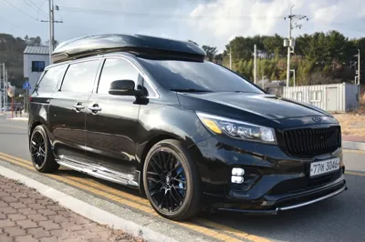 Kia Canival · 2015 год