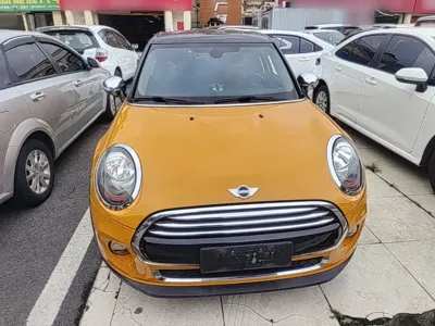MINI MINI 2015, 57500 км, за 46100 CNY