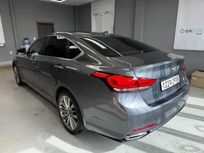 Hyundai Genesis 2016, 146450 км, за 13000000 KRW