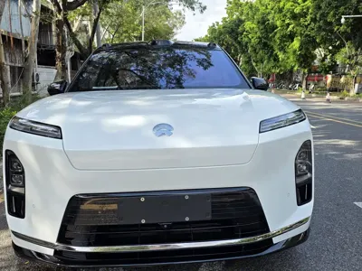 Nio ES8 2026, 100 км, за 345800 CNY