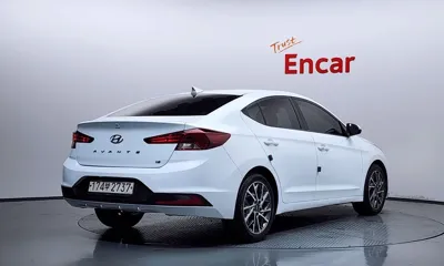 Hyundai Avante 2019, 127140 км, за 9200000 KRW