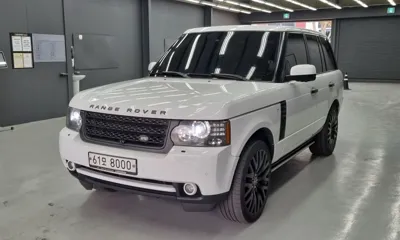 Land Rover Range Rover · 2011 год