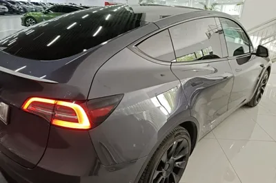 Tesla Model Y 2022, 54300 км, за 187411.43 CNY - фото 6