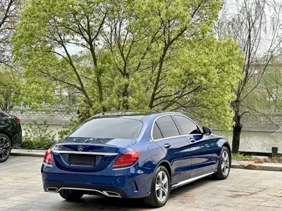 Mercedes-Benz C-Class 2021, 57000 км, за 136800 CNY