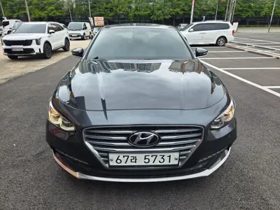 Hyundai Grandeur · 2017 год
