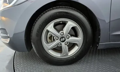 Hyundai Avante 2018, 122013 км, за 7900000 KRW - фото 5