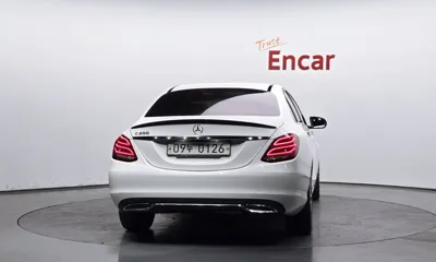 Mercedes-Benz C-Class 2017, 130983 км, за 13900000 KRW - фото 4