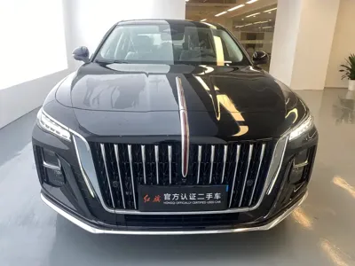 Hongqi Hongqi H5 2026, 5000 км, за 112800 CNY