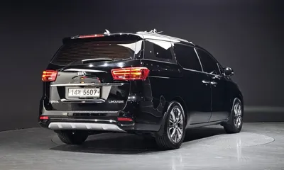 Kia Canival 2019, 37419 км, за 20900000 KRW - фото 2