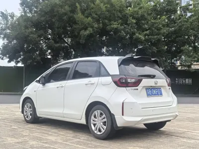 Honda Fit 2021, 60000 км, за 43800 CNY - фото 3