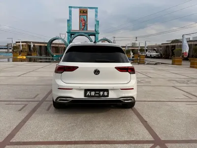 Volkswagen Golf 2020, 110000 км, за 66800 CNY - фото 14