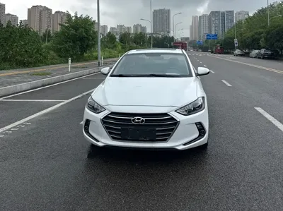 Hyundai Elantra 2019, 80000 км, за 36800 CNY