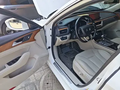 Hongqi Hongqi H5 2018, 109300 км, за 36500 CNY - фото 16