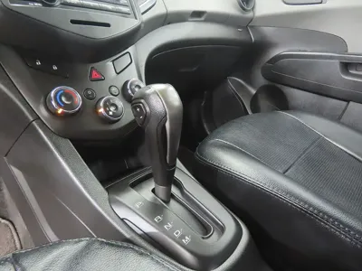 ChevroletGMDaewoo Aveo 2015, 137897 км, за 1900000 KRW - фото 11