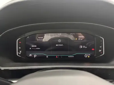 Volkswagen Passat 2022, 41000 км, за 107800 CNY - фото 7