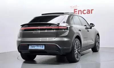 Porsche Macan 2025, 9515 км, за 117900000 KRW