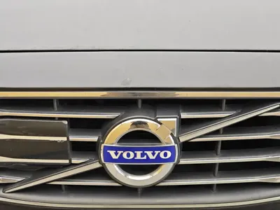 Volvo S80L 2015, 148200 км, за 33800 CNY