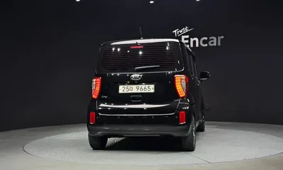 Kia Ray 2017, 118171 км, за 7650000 KRW