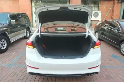 Hyundai Elantra (6th Generation 2018, 55000 км, за 47436.23 CNY - фото 7