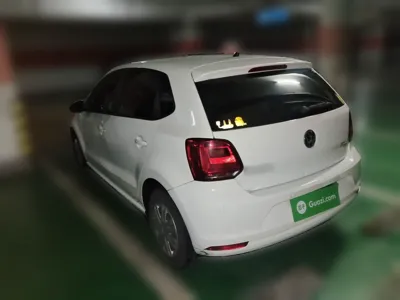 Volkswagen Polo 2018, 92500 км, за 38611.04 CNY