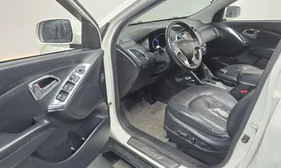 Hyundai Tucson 2010, 123128 км, за 5300000 KRW - фото 10