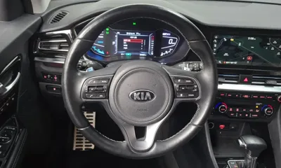 Kia Niro 2020, 50936 км, за 20500000 KRW - фото 12