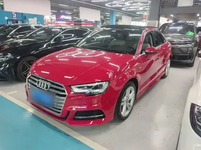 Audi A3 2020, 99600 км, за 57800 CNY