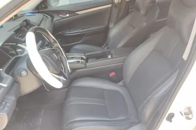 Honda Civic 2016, 80900 км, за 61355.74 CNY - фото 12