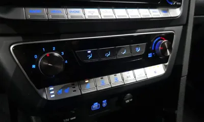 Hyundai Sonata 2019, 49977 км, за 15500000 KRW - фото 15