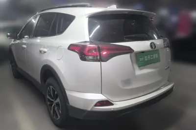 Toyota RAV4 2019, 64600 км, за 92200.86 CNY - фото 4