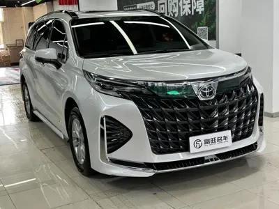 Toyota Granvia 2024, 28000 км, за 249800 CNY